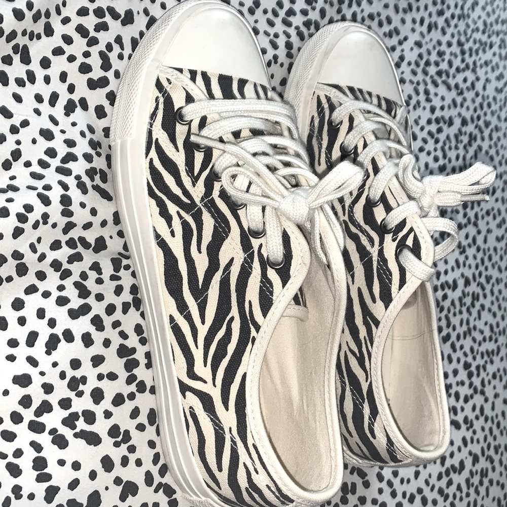 american eagle zebra shoes